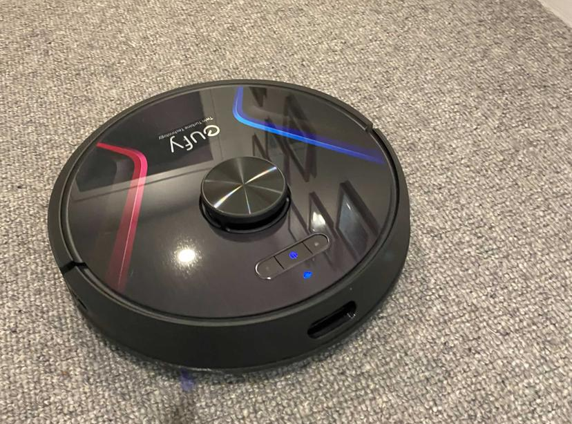 1-Eufy-Robovac-X8-series-review