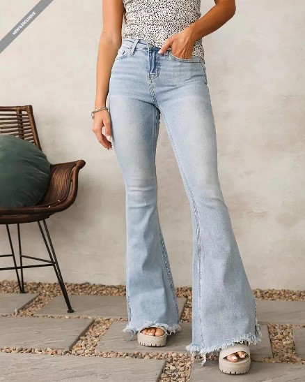 3 Elliott High Rise Flare Stretch Jean