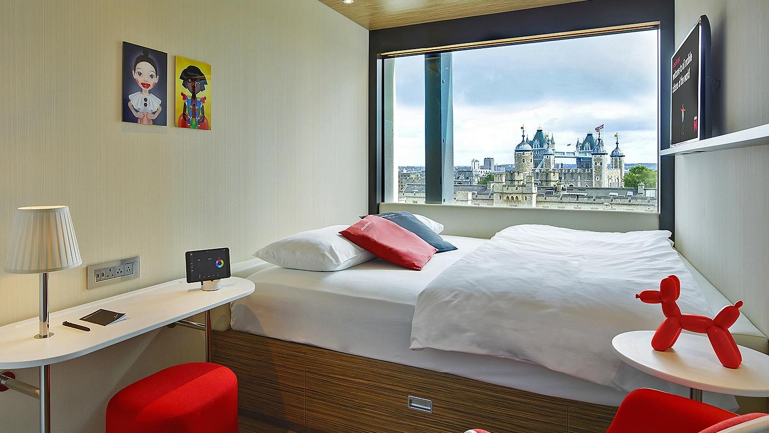 CitizenM