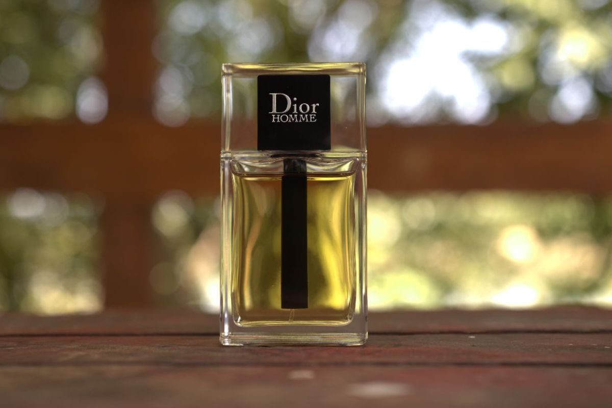 1 Dior-Homme-2020-bottle