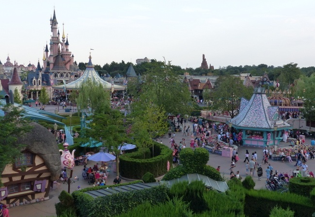 2-Disneyland-Paris